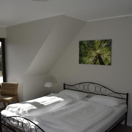 Pension Zur Schleuse Garni Am Elbe Luebeck - Kanal In Witzeeze Εξωτερικό φωτογραφία