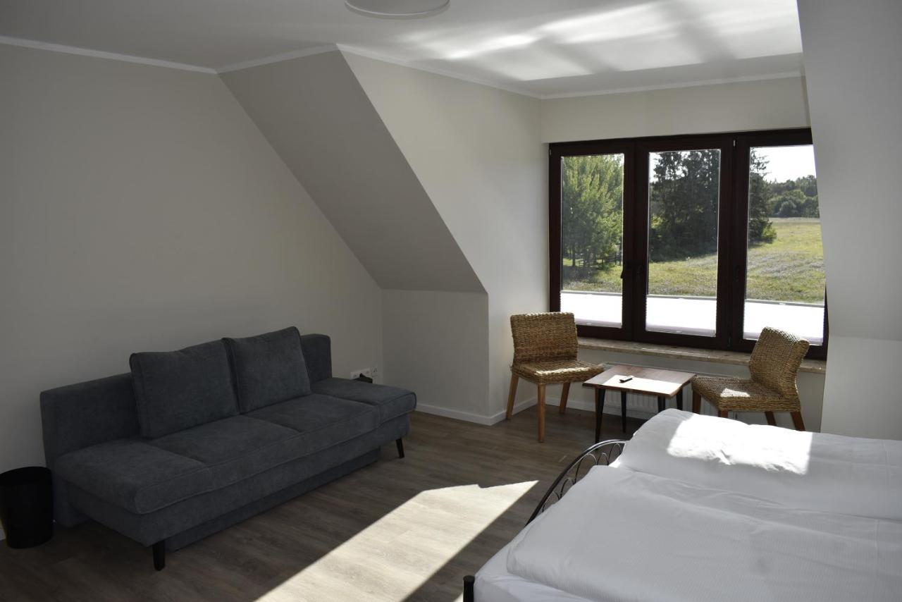 Pension Zur Schleuse Garni Am Elbe Luebeck - Kanal In Witzeeze Εξωτερικό φωτογραφία