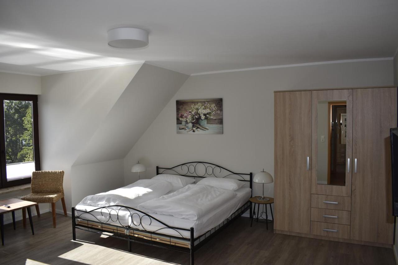 Pension Zur Schleuse Garni Am Elbe Luebeck - Kanal In Witzeeze Εξωτερικό φωτογραφία