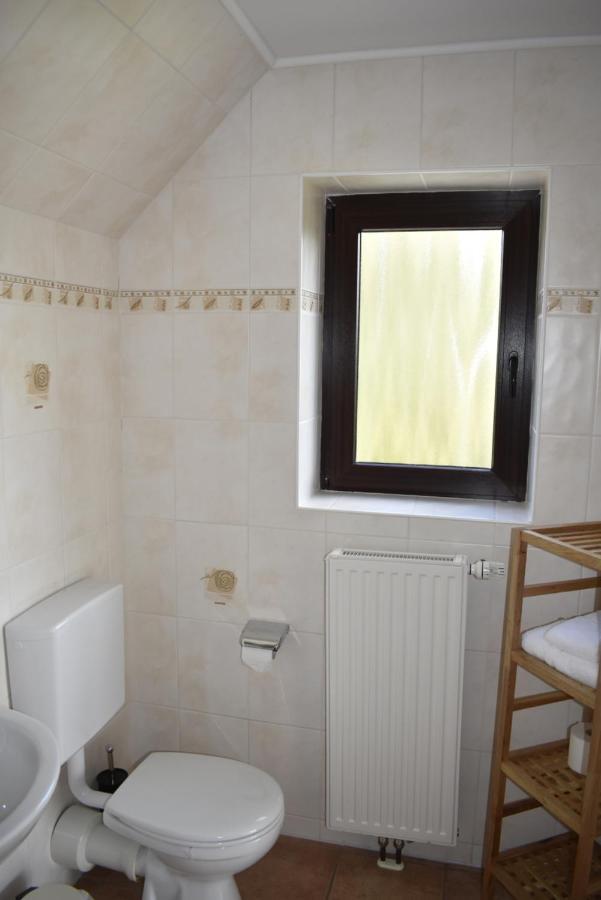 Pension Zur Schleuse Garni Am Elbe Luebeck - Kanal In Witzeeze Εξωτερικό φωτογραφία